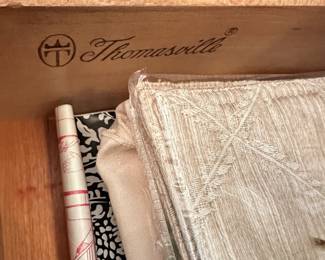 Thomasville dining room set