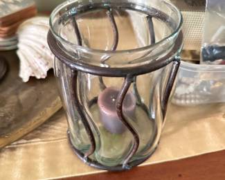 Candle holder