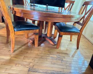 Dining room chairs with leather cushion