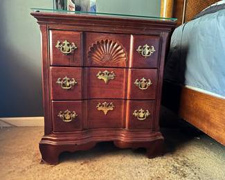Nightstand (pair)