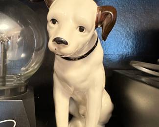ceramic RCA dog