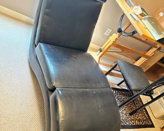 chaise lounge