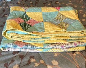 Vintage hand made quilt