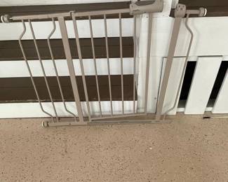 Evenflo Baby Dog Gate