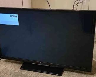 LG LED TV 32 in. with Remote