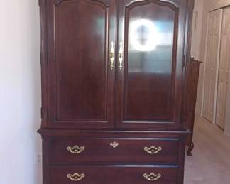 Thomasville Armoire