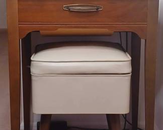 Vintage 1967 Singer Touch and Sew Deluxe Zig Zag Model 635 Sewing Machine and Table