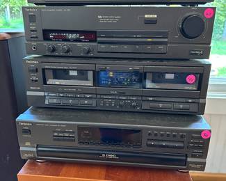 Living Room Electronics. RE25 - Technics ST-S98A $20. RE26 - Technics Amplifier SU-V96 $60. RE28 - Technics CD Changer SL-PD687 $50. (RE27 - PENDING - Technics Dual Cassette Deck RS-TR157 $40.)