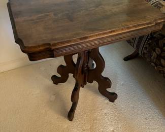 RF11 - $30. Solid Wood side table measures 20" x 28" x 27" tall. Top is not currently attached. 
