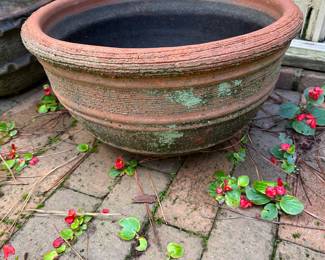 RP29 - $40. Round vintage Terra Cotta Planter. Measures 18" across x 10" tall. 