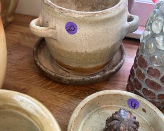 RD36 - Pottery Pieces priced individually. 
