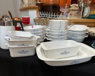 RK1 - $300 Corning Ware Lot - 29pcs Plus Lids. 