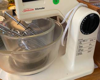 RK19 - $15 Sunbeam Mixer