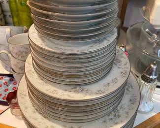 RK20- $30 Noritake China