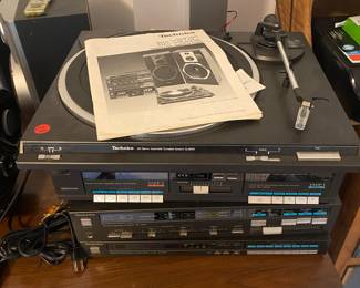 RE11 - $200. 4 piece Technics System. Includes record player, dual cassette deck, Amplifier SU-Z550, Tuner ST-Z550. 