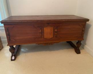 RF25 - $125. LANE Cedar Chest with legs. Measures 19" x 48" x 24" tall. 