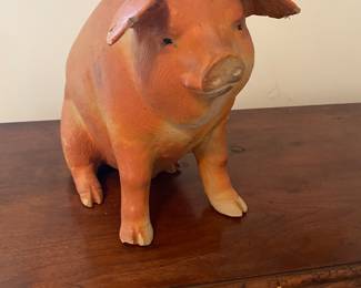 RD39 - $10 Ceramic Pig - as is. 