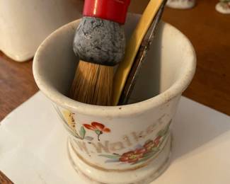 RD46 - $10 razor, $5 brush, $3 cup