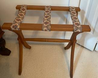 RD48 - $20 Vintage Luggage Rack. 