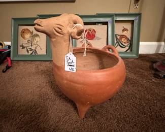 RD51 - $40 Planter Terra Cotta. 