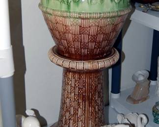 Large Jardiniere & Pedestal Planter