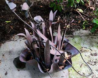 Metal Yard Art - Fountain