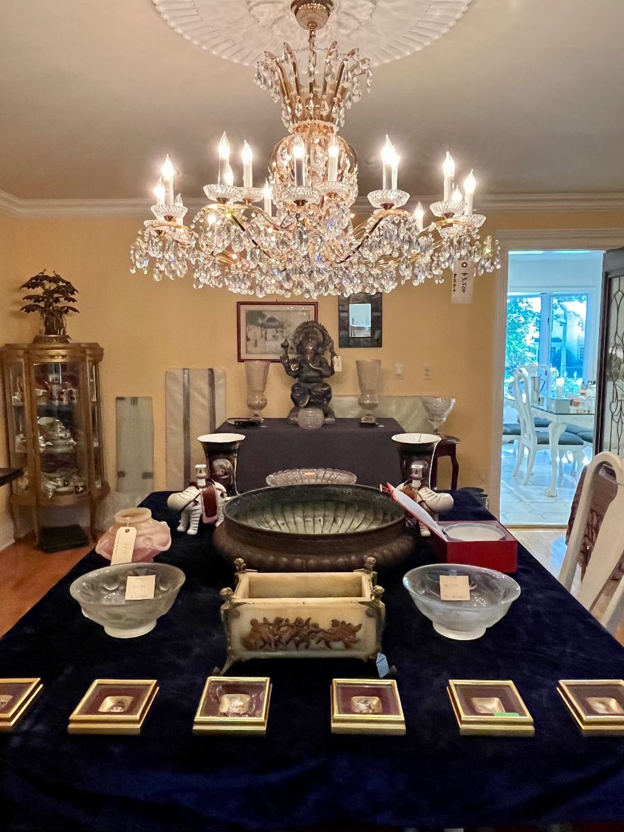 GREENCASTLE ESTATE SALES ABSOLUTELY PACKED... starts on 9/29/2023