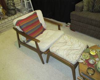 60s Mid-century Danish lounge chair w/ ottoman & original fabric.