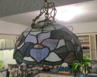 Tiffany-styled-stained glass hanging fixture. (After purchase, it can be taken down after the sale is over on Sunday)