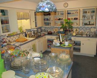 Amazing kitchen full of amazing goodies!
