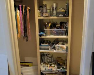 HUGE FINE SELECTION of artist painting supplies as well as crafters supplies!
-	HUGE selection of stretched canvases & canvas boards in various sizes
-	HUGE selection of artist brushes varying in quality, size, use, & style
-	Large selection of paints – Acrylic & Oil based paints
-	We also have a big selection of craft paints as well!
-	An amazing pick of FABER CASTELL color pencils, & vintage Rembrandt pastels
-	Also, other picks of other color pencils, artist paper pads, color paper, chalk
-	 Wooden cases, art easels, plastic bins, oil pastels, 
-	We have everything an artist will need!
