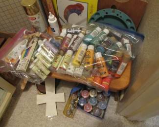 HUGE FINE SELECTION of artist painting supplies as well as crafters supplies!
-	HUGE selection of stretched canvases & canvas boards in various sizes
-	HUGE selection of artist brushes varying in quality, size, use, & style
-	Large selection of paints – Acrylic & Oil based paints
-	We also have a big selection of craft paints as well!
-	An amazing pick of FABER CASTELL color pencils, & vintage Rembrandt pastels
-	Also, other picks of other color pencils, artist paper pads, color paper, chalk
-	 Wooden cases, art easels, plastic bins, oil pastels, 
-	We have everything an artist will need!
