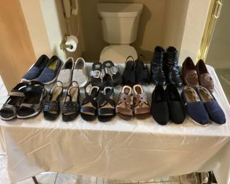 We have lots and lots of ladies shoes in almost new condition