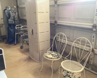 Rubbermaid storage cabinet