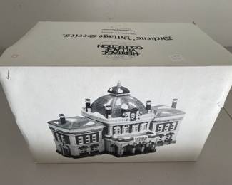 Dept 56 Dickens Village Victoria Station Heritage Village Collection RETIRED