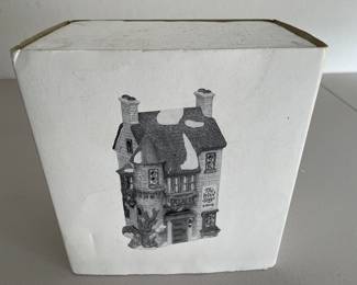 Dept 56 Dickens Village The Wool Shop Heritage Village Collection RETIRED