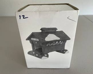 Dept 56 Heritage Village Collection Red Covered Bridge RETIRED