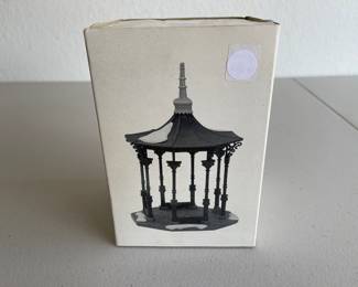 Dept 56 Heritage Village Collection Town Square Gazebo 