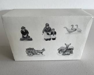 Dept 56 Heritage Village Collection Farm People and Animals RETIRED
