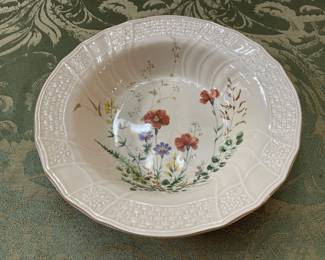 Mikasa Margaux Vegetable Serving Bowl