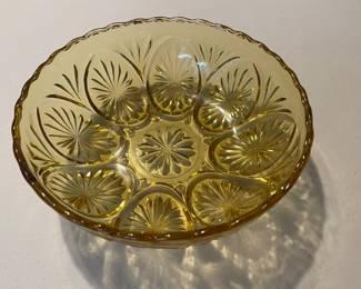 Vintage Indiana Glass Amber Serving Bowl