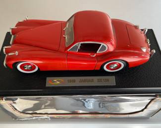 Signature Models 1949 Jaguar XK120 1:18 Scale Diecast
