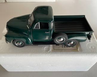 Vintage Danbury Mint 1953 Chevy Pickup 1:24 Scale Diecast w/ Certificate of Title