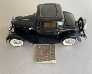 Vintage Franklin Mint 1932 Ford Deuce Coupe 1:24 Scale Diecast