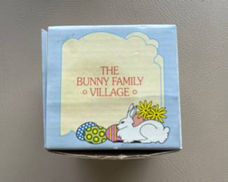 Vintage International Resourcing Services The Bunny Family Village X 11 Different Pieces