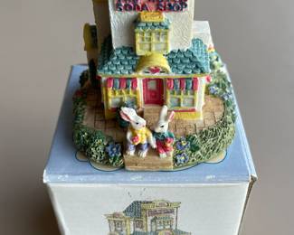 Vintage The Bunny Family Village The Hutch Soda Shop