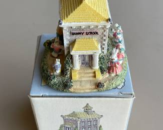Vintage The Bunny Family Village Bunny School
