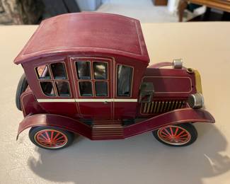 Vintage Tin Battery Operated Ford Model T