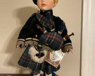 Vintage Dolls of the World “Ian”