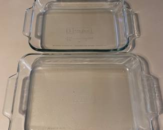 Vintage Anchor Hocking 3, 2, and 1 Qt Baking Dishes